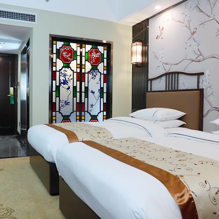 Guangdong Victory Hotel -Shamian Island Kanton Exterior foto