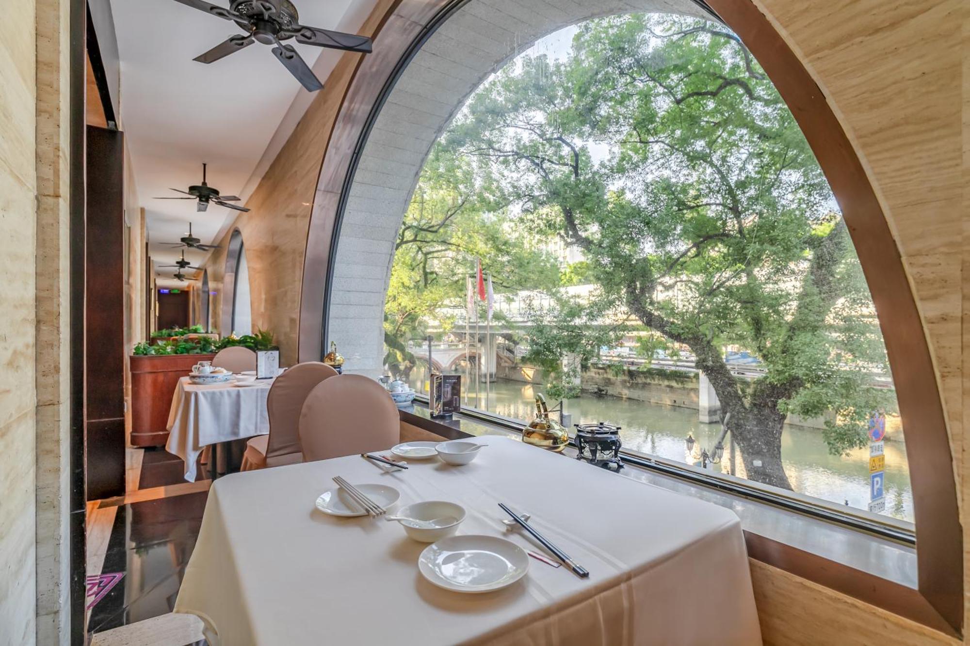 Guangdong Victory Hotel -Shamian Island Kanton Exterior foto